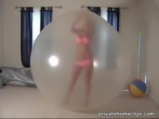 Pievilcīgas dāma trapped uz a balons, bezmaksas sekss saspraude 09 | xhamster