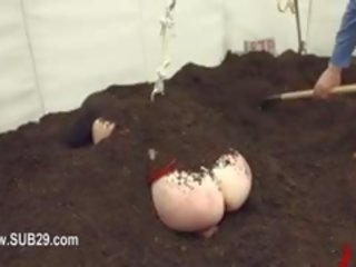 Ropes and mainan in her jero asshole banged by a pig